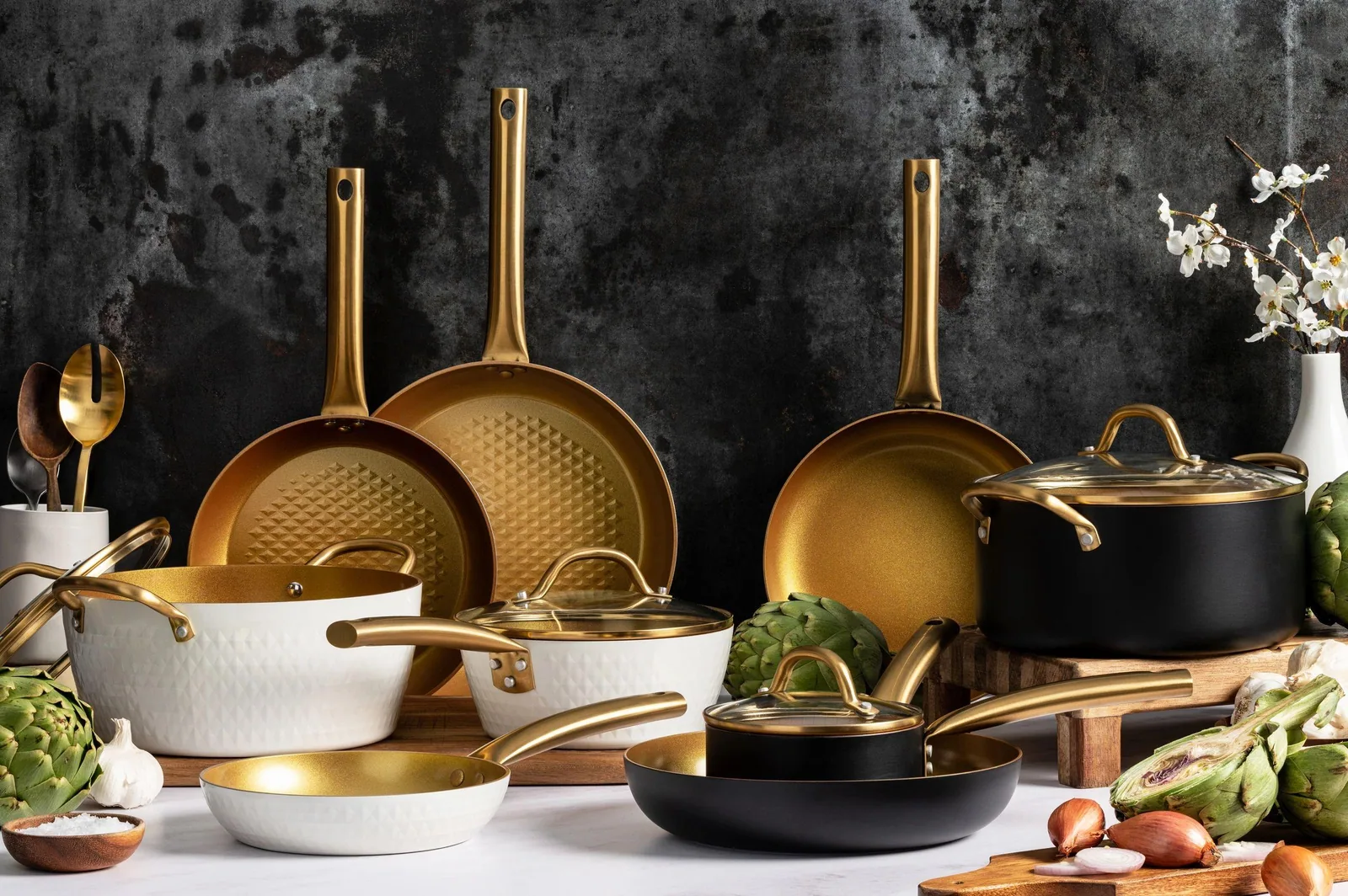 Cookware category